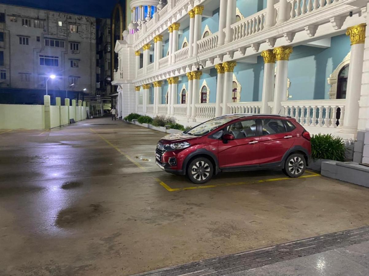 Gadiraju Palace Convention Centre & Hotel Visakhapatnam Ngoại thất bức ảnh