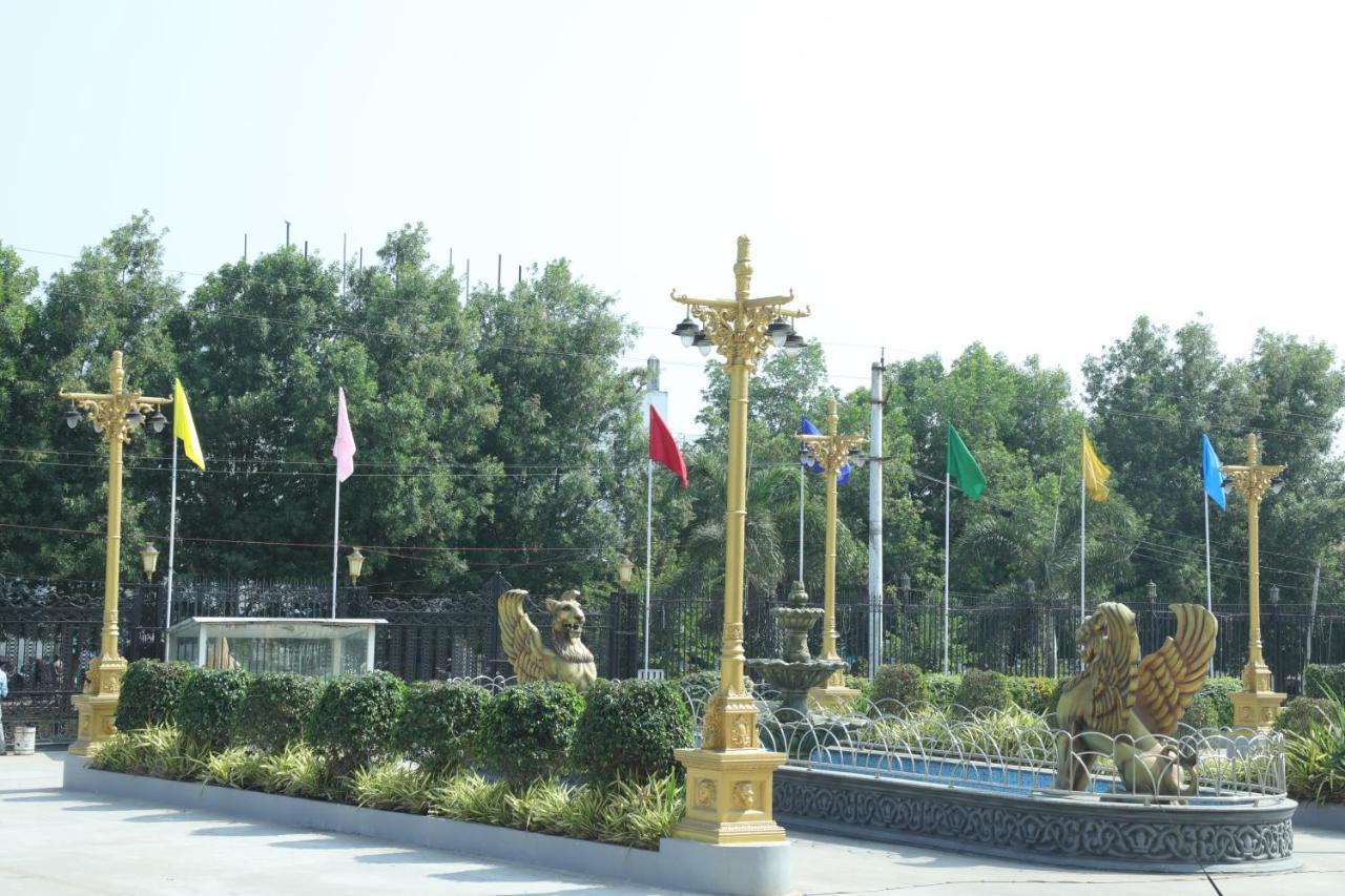 Gadiraju Palace Convention Centre & Hotel Visakhapatnam Ngoại thất bức ảnh